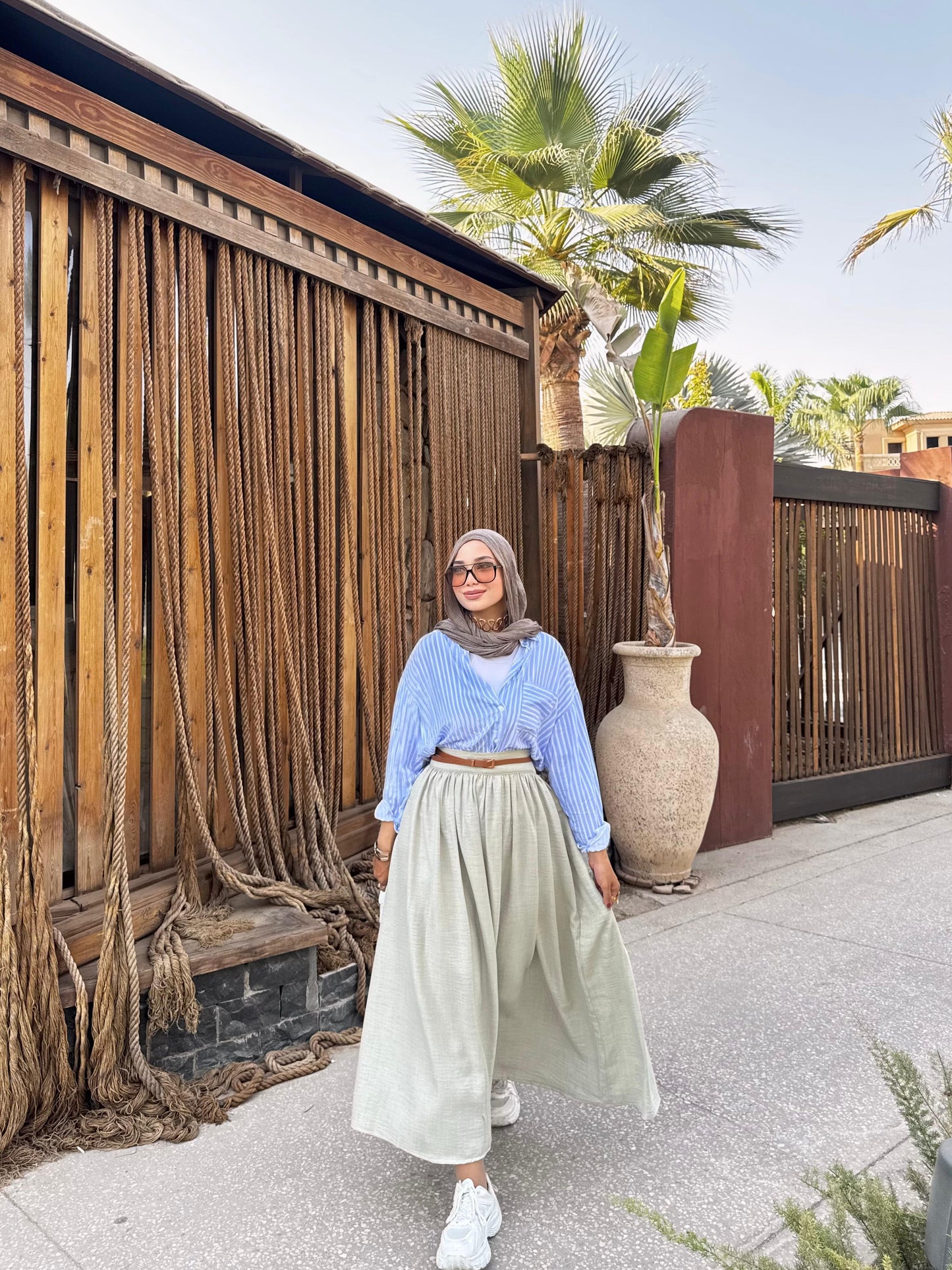 linen skirt & With ruffles